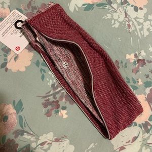 Lululemon - Brand new active / runner’s headband
